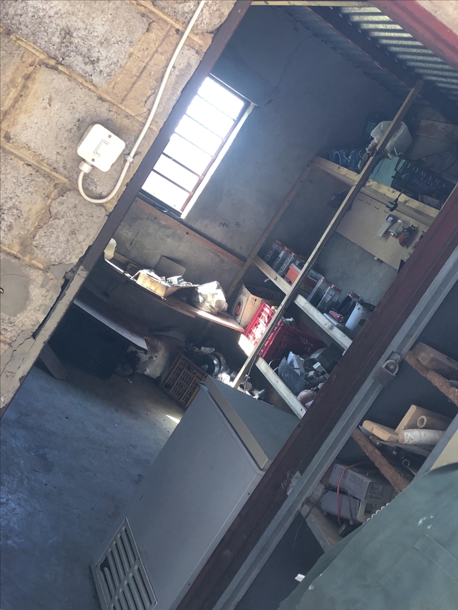 5 Bedroom Property for Sale in Rustenburg Rural North West